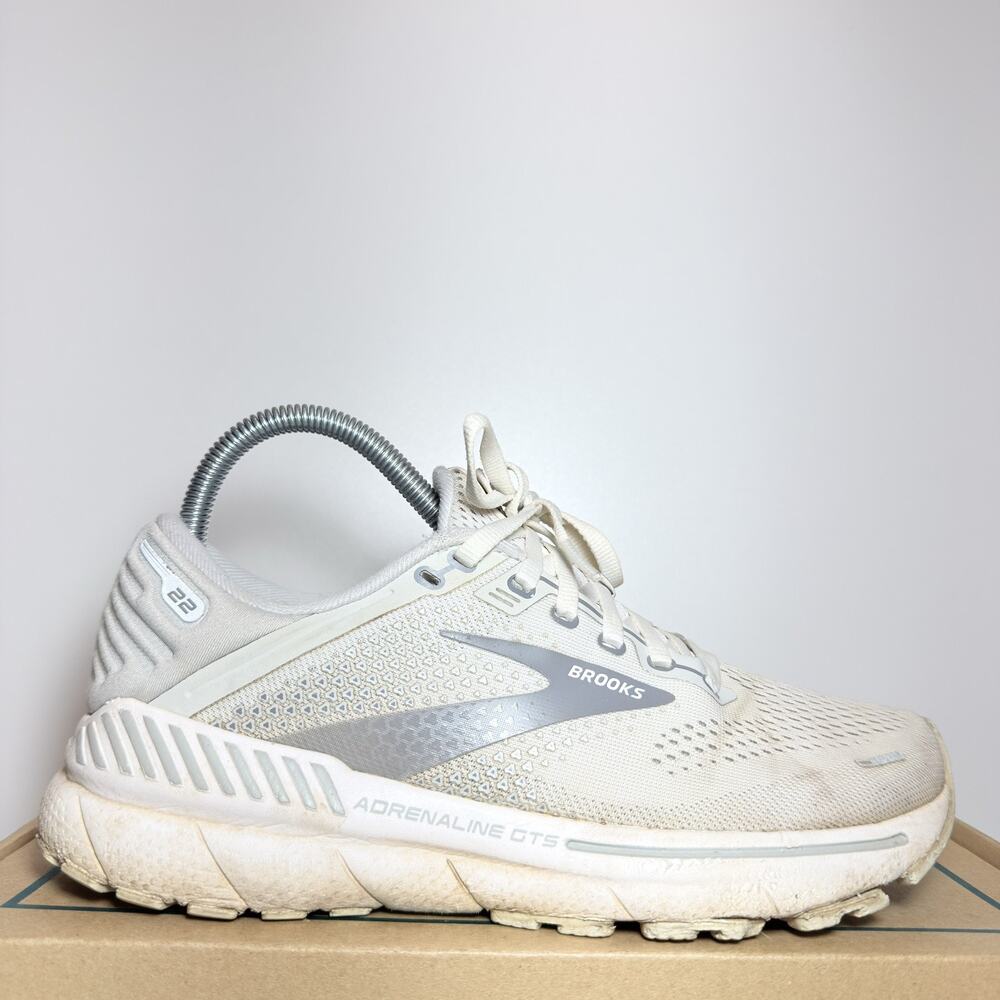 Brooks Adrenaline GTS 22 Womens 7.5 White Silver Grey Running Shoes Sneakers